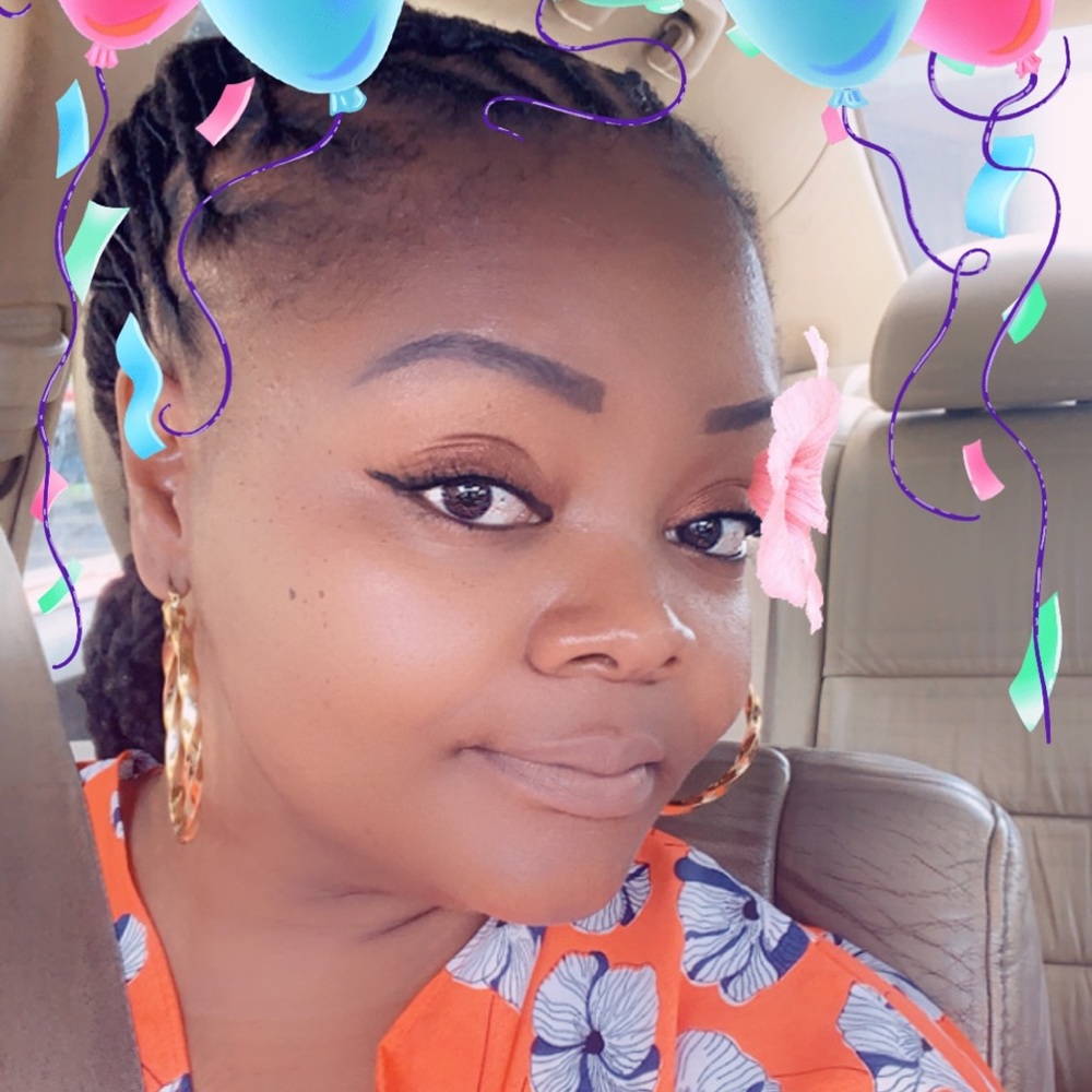 Meet your Posher, Tanisha